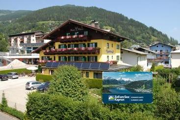 هتل Pension Hubertus