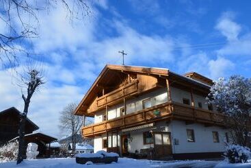 آپارتمانهای توریستها Haus Almfriede