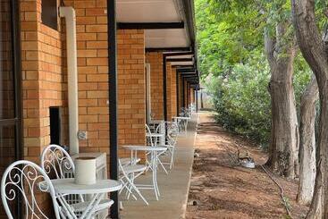 汽车旅馆 Jumbuck Motor Inn Pool Pet Friendly Section King Beds