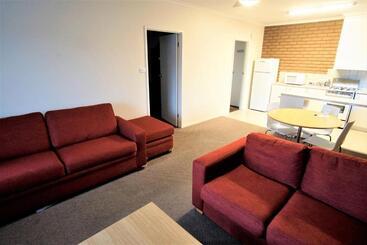 汽车旅馆  Parkview Motor Inn And Apartments