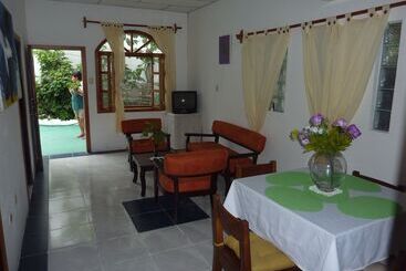 The Galapagos Pearl B&b