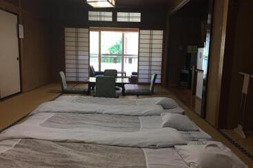 Daymaruya Ryokan
