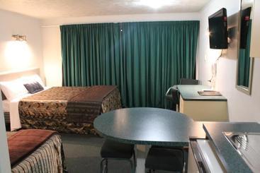 مُتل Edgewater Motor Lodge