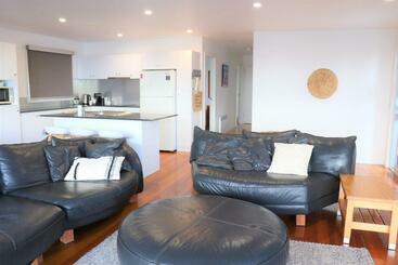 דירות לתיירים Suntrap Cove Bicheno