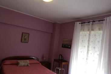 B & B Amici Dell Etna