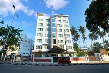 هتل Vivin Luxury Suites