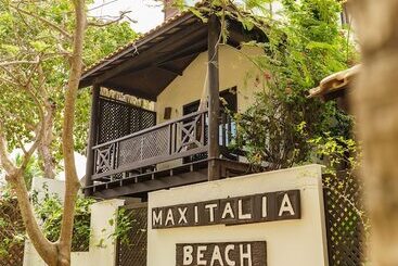 هتل Pousada Maxitalia Beach