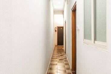 호텔 Shree Palace By Oyo Rooms