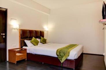 فندق Treebo Trend Souvenir Residency