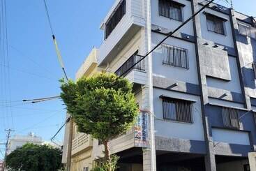 ツーリストアパートメント Residential Hotel 183 Naha