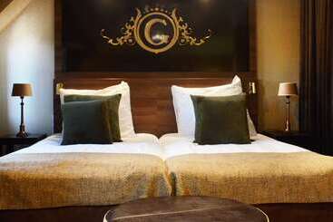 Clarion Hotel Winn