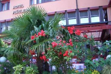 فندق Flüelerhof B&b Garni Rustico