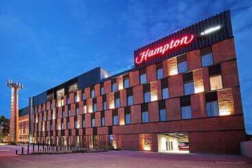 مسافرخانه Hampton By Hilton Kalisz