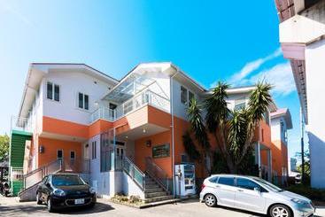 Отель Jogashima Asobigasaki Resort By Oyo Rooms