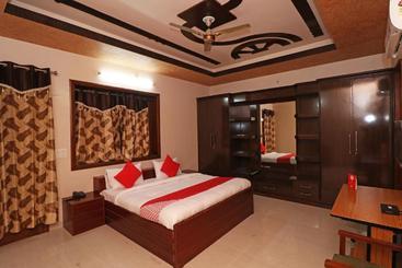 پانسیون Love Guest House By Oyo Rooms