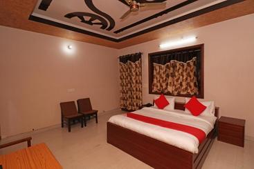 پانسیون Love Guest House By Oyo Rooms