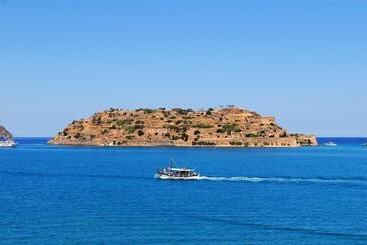 膳宿费 Relax Studios & Apartments