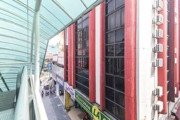 Venice Fajar Hotel By Oyo Rooms