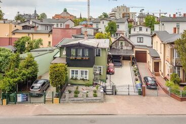 شقق خاصة سياحية Apartamenty Sun & Snow Międzyzdrojski Rynek