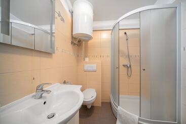 客栈 The Suites Small Luxury Living