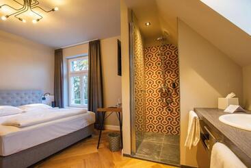 酒店 Villa Glanzstoff