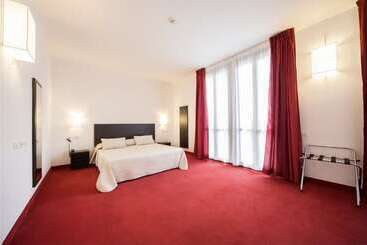 فندق فئة نجمة واحدة Villa Del Sasso