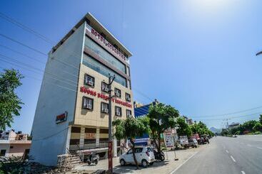 هتل Atlantica By Oyo Rooms