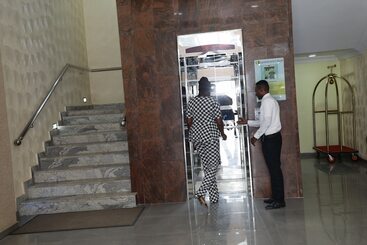 Glo Ran Hotel And Event Place