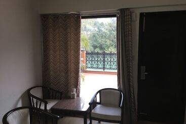 בית מלון כפרי Comfort Inn Coral River Resort