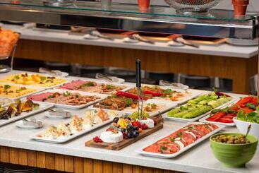 בית מלון כפרי Holiday Inn Gdansk   City Centre, An Ihg