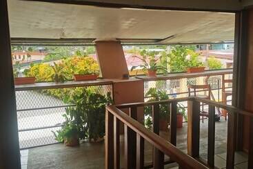 ユースホステル Hospedaje Doña Ana