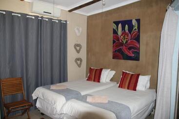 בית מלון כפרי Cheese Farm & Lodge