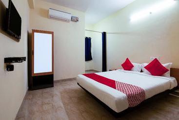 酒店 Deepansh Plaza By Oyo Rooms