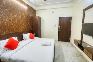 هتل Pulse Inn Near Railway Station Jaipur
