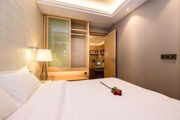 Lv Jia Apartment