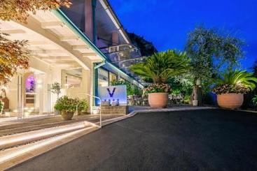 هتل La Gardenia & Villa Oleandra