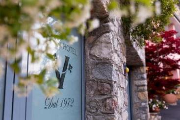 هتل La Gardenia & Villa Oleandra
