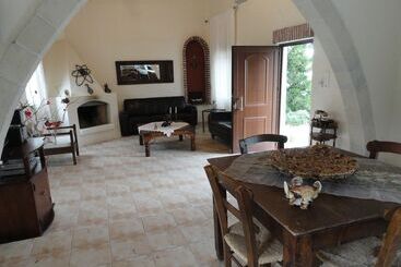 شقق خاصة سياحية Villa Arokaria
