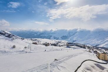 هتل New Gudauri Loft1