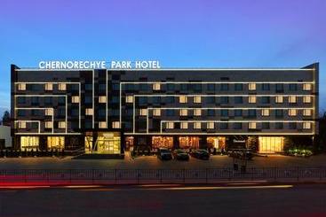 호텔 Chernorechye Park