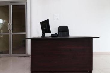 هتل Govind Guest House By Oyo Rooms