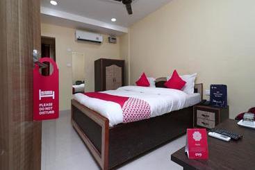 هتل Govind Guest House By Oyo Rooms