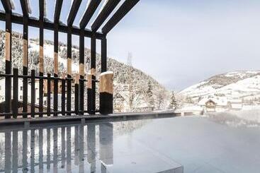 호텔 Stoa   Elegant & Romantic Guest House   Adults Only