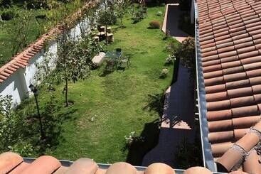 مبيت وإفطار Casa Blanca Lodge