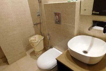 فندق Noble Deluxe