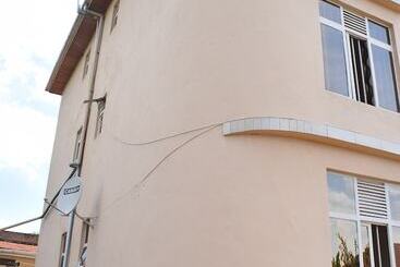 بنسيون Fanadguesthouse