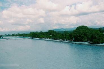 בית מלון כפרי Anand Niketan By Bonjour   On The Ganges