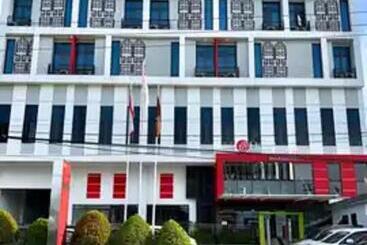 בית מלון כפרי @hom Premiere Abepura By Horison