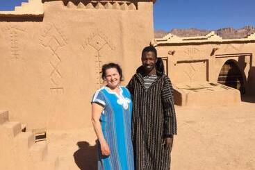 Khamlia Desert Bed & Breakfast