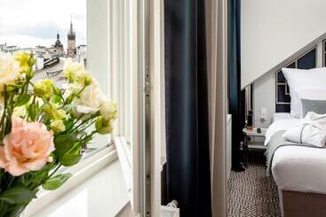 בית מלון כפרי Amber Design Residence